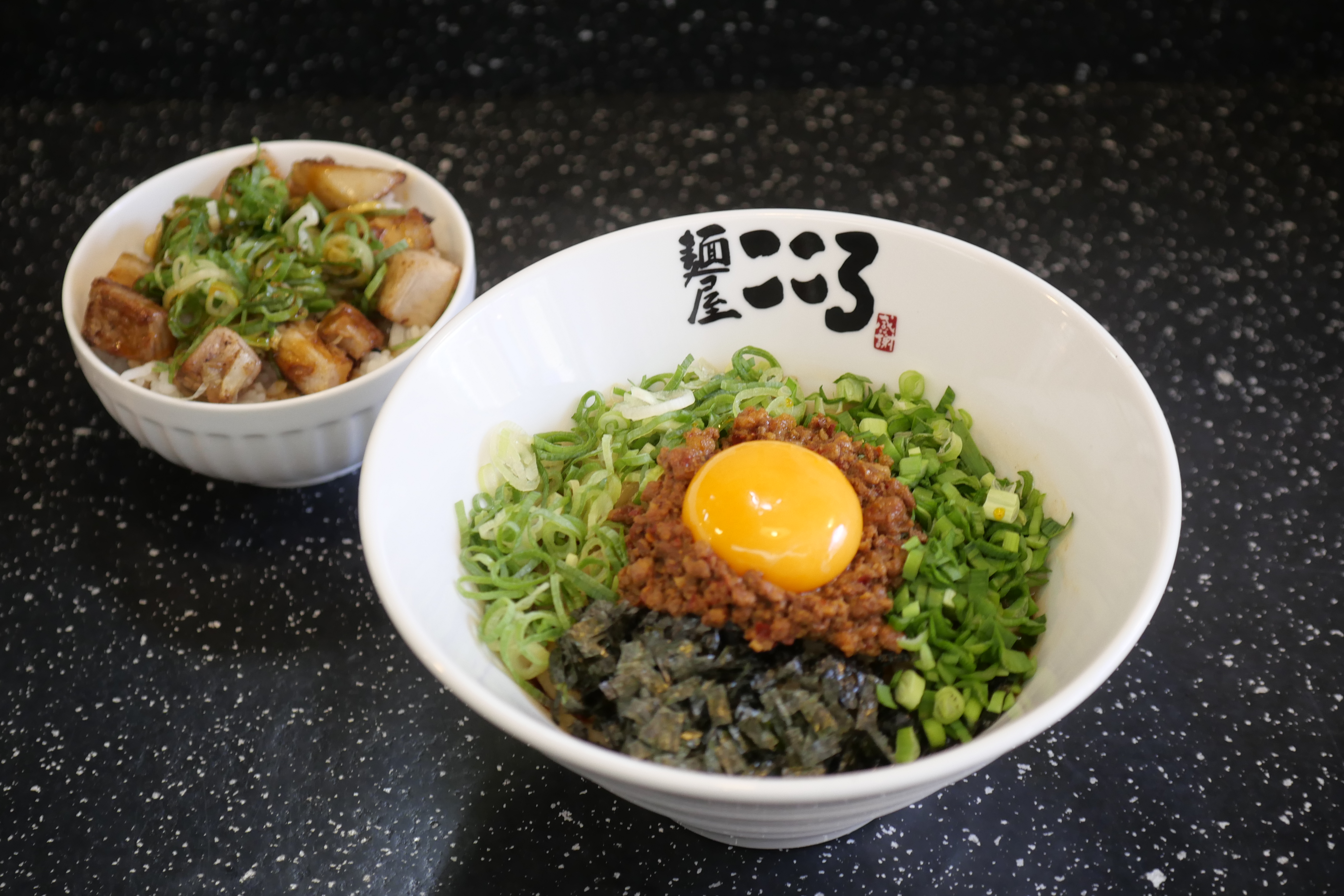 台湾混ぜそば+ネギチャーシュー丼
